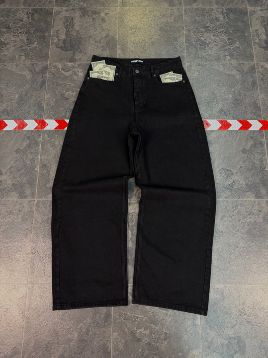 𝗛𝗨𝗦𝗧𝗟𝗘𝗥 𝗝𝗘𝗔𝗡𝗦